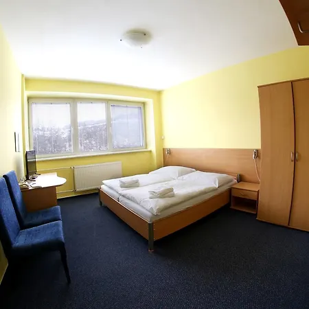 Penzion Medeny Hamor Banská Bystrica
